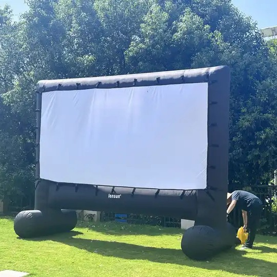 Inflatable Oxford Fabric Outdoor Projector Screen for Playhouse Sports Park Kindergarten Use Front/Rear Projection Movie Public