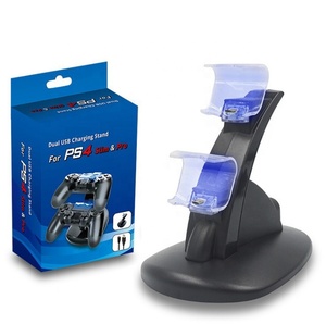 Dual USB estación de carga adaptador de puertos y <span class=keywords><strong>Cargador</strong></span> rápido para <span class=keywords><strong>PS4</strong></span> <span class=keywords><strong>Joystick</strong></span> controlador de juego doble <span class=keywords><strong>cargador</strong></span> blanco y negro - Product Image 1