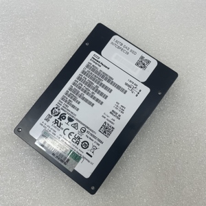 Disques durs SSD HPE 1,92 To SAS 12G RI SFF M2 2,5 pouces P14034-001 P38984-002 en stock pour HPE 1,92 To SAS 12G RI SFF M2 2,5 - Product Image 3