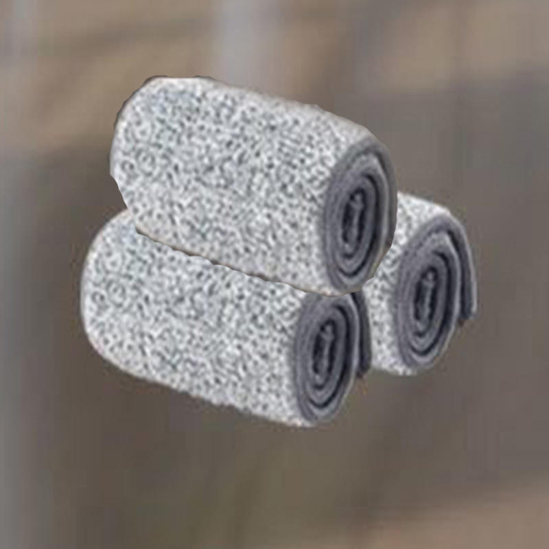 L42 มาพร้อมแผ่นม็อบ 3 แผ่น