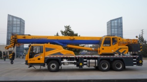 Grúa Móvil Hidráulica JTC25F5D de 25 Toneladas, Maquinaria de Construcción, Pluma Telescópica, Equipo de Elevación, Grúa sobre Camión, Suministro de Fábrica - Product Image 3