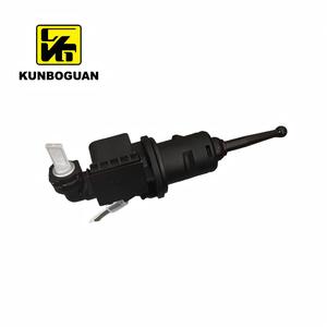 Cilindro Maestro de Embrague Compatible con Volkswagen Sagitar / 4 Pines Touran 1K0-721-388F/G/L/<span class=keywords><strong>M</strong></span> 1K0-721-388/S 1K0-721-388A/<span class=keywords><strong>K</strong></span>/<span class=keywords><strong>E</strong></span>/AB - Product Image 3