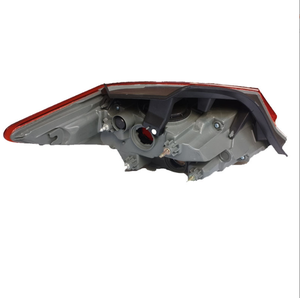 Feu arrière 92401-AA000 pour Hyundai Elantra 2020 (Spécifications coréennes, version de base) - Product Image 2