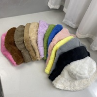 Chapeaux Bob d'Hiver Doux et Moelleux en Fausse Fourrure, Personnalisables avec Logo, pour Hommes et Femmes, Qualité Supérieure, Style Créateur, Effet Pelucheux