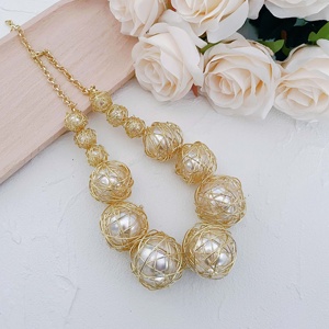 Collana Girocollo alla Moda <span class=keywords><strong>con</strong></span> Grandi <span class=keywords><strong>Perle</strong></span> d'Acqua Dolce e Filo Placcato Oro 18k, Set di Gioielli per Donne - Product Image 5
