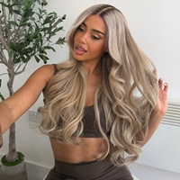Perruque Lace Front Balayage Blonde 100% Cheveux Humains Longue Ondulation Souple Racine Brune Raie Centrale Sans Colle Pré-Plumée Ligne de Cheveux Naturelle