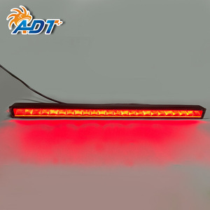Barra de Luz LED ADT de 60W y 32 Pulgadas, 10V-80V, IP67 Impermeable, Luz de Freno Trasera LED de Tres Colores - Product Image 1