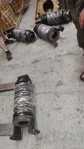 <span class=keywords><strong>PC200</strong></span>ของเครื่องขุดสปริงขดสปริงหดตัวรางแรงตึงสูงสปริงขดสปริงชุดปรับความตึงโซ่ - Product Image 6