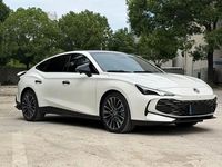 Compre Autos Usados MG7 2.0T Auto Premium 2023 con Volante a la Izquierda de China para Importadores de Ghana, Argelia y Nigeria