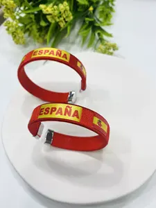 Coupe 2026 Canada, États-Unis. Bracelets tissés avec drapeaux nationaux des 32 pays participants. Fans de football. - Product Image 3