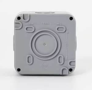 Interruptor de Pared de 1 Vía y Doble Polo para Exteriores, Resistente al Agua, a la Lluvia y a las Salpicaduras, IP66, ON-OFF-ON, 20A, 250V, Material ABS de Alta Resistencia - Product Image 6