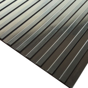 แผ่นยางรองพื้นแผ่นยางไวนิลลายทางกว้างสำหรับรถตู้โรงรถ - Product Image 6