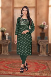 Rayonne à la demande de 14kg avec impression en feuille Kurti pour femme avec un beau travail de motif de séquence de broderie - Product Image 2