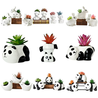 Kustom grosir Sepuh emas keren bentuk tengkorak keramik kecil dekorasi rumah pot tanaman bunga penanam Modern kaktus sukulen