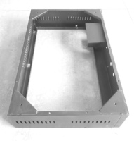 Tôle personnalisée formant châssis Hifi amplificateur zingué