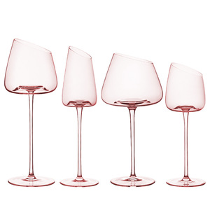 Set di Bicchieri da <span class=keywords><strong>Vino</strong></span> <span class=keywords><strong>Rosso</strong></span> con Bordo Inclinato e Fondo Concavo a Forma di Fenicottero Rosa; Set di 5 Pezzi in Cristallo dal Design Nordico Minimalista - Product Image 5