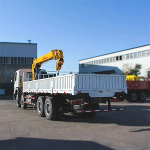Camion grue mobile HOWO 8x4 avec flèche télescopique de 10 tonnes, hauteur de levage de 18 m et haute efficacité - Product Image 3