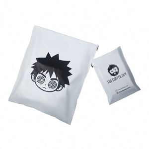ถุงพลาสติก LDPE/PE ปิดผนึกเองได้ สำหรับจัดส่งสินค้า พิมพ์โลโก้สีดำบนพื้นขาว สำหรับเสื้อผ้า - Product Image 1