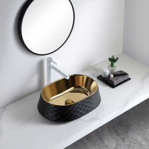 Chaozhou Usine <span class=keywords><strong>Pas</strong></span> <span class=keywords><strong>Cher</strong></span> Prix Galvanoplastie Table Top Forme Ovale Lavabo En <span class=keywords><strong>Céramique</strong></span> À La Main Art Évier pour Salle De Bains - Product Image 1