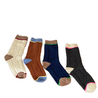 Vente de gros Chaussettes mi-mollet Funky en coton pour hommes, décontractées, antibactériennes Chaussettes drôles, banane, ananas, Jacquard à motifs pour l'automne