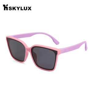 Lunettes de soleil pour enfants 23052, rectangulaires, polarisées, UV400, à monture complète, mode unisexe, protection solaire - Product Image 3