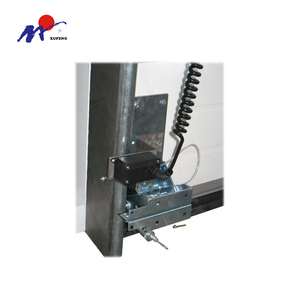 Portes <span class=keywords><strong>de</strong></span> <span class=keywords><strong>garage</strong></span> sectionnelles coulissantes <span class=keywords><strong>de</strong></span> haute qualité et <span class=keywords><strong>de</strong></span> qualité commerciale pour les maisons - Product Image 3