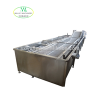 Het Aanpassen Van De Fruitgroentenriem Type Ijswaterkoelmachine Motorpomp Lager Roestvrij Staal 304 500-1000 Kg/u Capaciteit