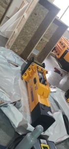 SOOSAN SB43 Caja de martillos hidráulicos Tipo 1 Unidad Producto de cuerpo principal con un año de garantía Características estándar incluidas - Product Image 2