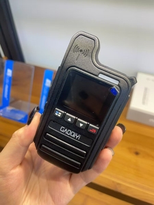 Gtyd Qg-C65 <span class=keywords><strong>4G</strong></span> LTE PoC Analog chế độ kép đài phát thanh PTT trên di động <span class=keywords><strong>Sim</strong></span> Thẻ đài phát thanh 500km Mạng Walkie Talkie - Product Image 6