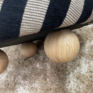 Wholesale Decorative Ottoman Teddy Fabric Boucle Stool Boucle Fabric Upholstered Round <b>Pouf</b> Ottoman Stool - Product Image 4