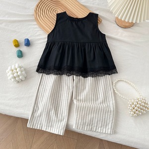 Abbigliamento per <span class=keywords><strong>Bambina</strong></span> 2026 Top Senza Maniche in Pizzo Nero + Pantaloni a Righe Set Casual 2 Pezzi - Product Image 2