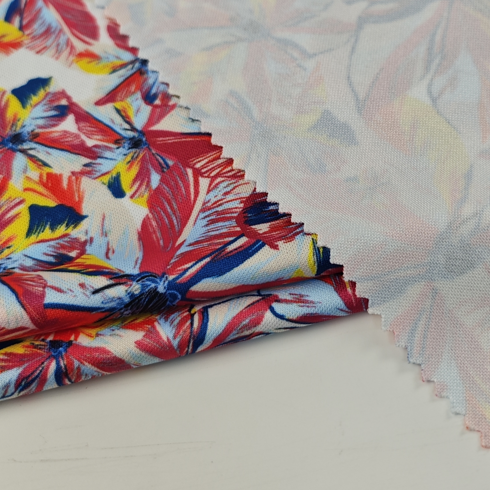 Custom Color Soft Durable 100 Polyester Print Interlock Fabric 200gsm For Sportswear Casual Wear