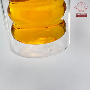 <span class=keywords><strong>Verres</strong></span> à <span class=keywords><strong>double</strong></span> <span class=keywords><strong>paroi</strong></span> en spirale, <span class=keywords><strong>verres</strong></span> à boire isolés, forme ondulée, <span class=keywords><strong>verres</strong></span> thermiques à <span class=keywords><strong>double</strong></span> <span class=keywords><strong>paroi</strong></span> - Product Image 4