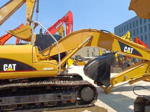 Pelle sur chenilles Caterpillar 320CL d'occasion Machine de construction d'équipement lourd Boîte de vitesses 2016 Modèle 2001-4000 heures - Product Image 2