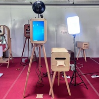 Factory Direct Double Sided 18.5 Inch Touch Screen Photo Booth for Wedding with Windows and iPad