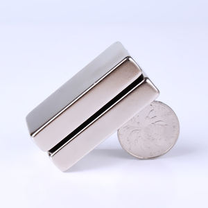 Aimants en néodyme carrés robustes en gros, aimants permanents NdFeB avec placage nickel, plusieurs tailles (N35, N42, N52) - Product Image 5