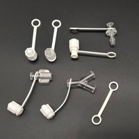 Usine à haute pression en gros PP mâle Luer Lock embouts de protection avec bande anti-chute PE ceinture anti-déversement