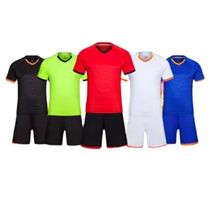 Günstige Sublimated Custom Soccer Shirt Uniform Football Club Set Männer Custom ized Soccer Jersey Sets