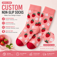 Chaussettes de Pilates tricotées pour femmes avec revers antidérapants, logo personnalisé et semelle en silicone antidérapante pour le yoga et l'usage printanier