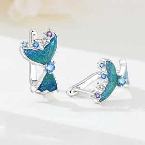 Pendientes de aro con forma de cola de pez en color azul cobre blanco que no se desvanecen, accesorios de fiesta para mujer - Product Image 6