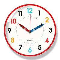 REIDA Horloge murale silencieuse à quartz, sans tic-tac, à piles, pour apprendre l'heure, avec images de dessins animés colorées pour enfants