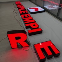 Enseigne en lettres encastrées en acrylique rétroéclairées par LED, étanches IP65, taille personnalisable, logo lumineux doré, signalétique publicitaire, décoration