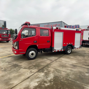 Vente directe usine : Camion de lutte contre l'incendie Dongfeng 4x2 avec petit réservoir d'eau de 3000L et pompe à eau pour usage urbain - Product Image 4