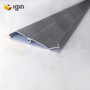 Persiana de Aluminio Igin de 60 mm de Ancho, Extrusión de Lente Única, Uso Industrial y Civil - Product Image 1