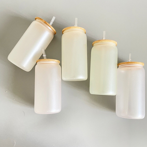 Almacén de EE. UU. Listo para enviar 16oz Vasos en forma de lata de cerveza de vidrio Una lata de vidrio <span class=keywords><strong>con</strong></span> <span class=keywords><strong>dos</strong></span> funciones Lata de refresco <span class=keywords><strong>con</strong></span> pajita transparente - Product Image 2