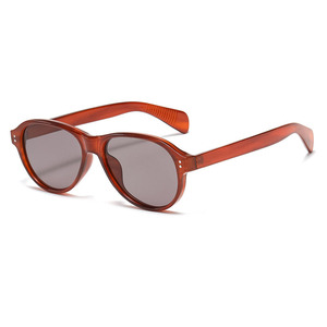 Gafas de Sol de Diseño Unisex, Clásicas, Retro, con Remaches, Estilo Piloto, para Hombre y Mujer, Ovaladas Grandes, Protección UV400 - Product Image 1