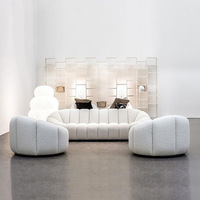 Canapé Chesterfield trois places en tissu de laine d'agneau rembourré, style nordique, luxe léger, écologique, forme citrouille, minimaliste