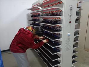 复古风格无线耳机40毫米直径扬声器独立按钮，适用于运动手机 - Product Image 4