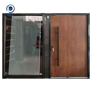 Pintu Masuk Panel Tradisional Prima: Desain Panel Terangkat Klasik dengan Perlengkapan Kuningan Solid dan Ketahanan Badai - Product Image 5
