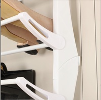 Organisateur de chaussures à suspendre sur porte Cedar Space à 12 niveaux avec housse anti-poussière, design mural peu encombrant pour le rangement des pantoufles